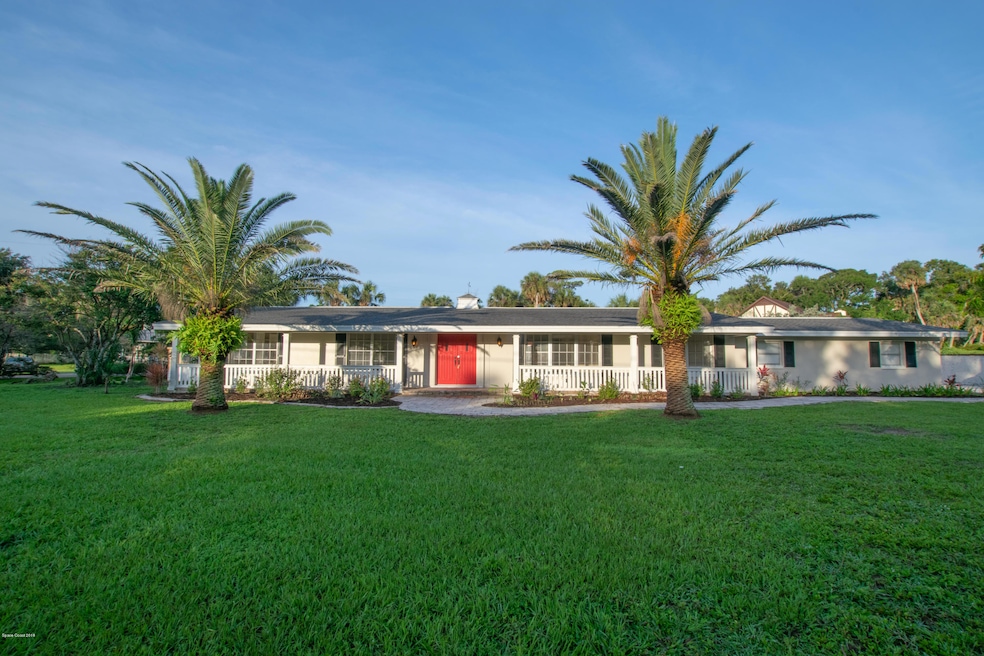 1555 Hilltop Ln, Merritt Island, FL 32952 - photo 1