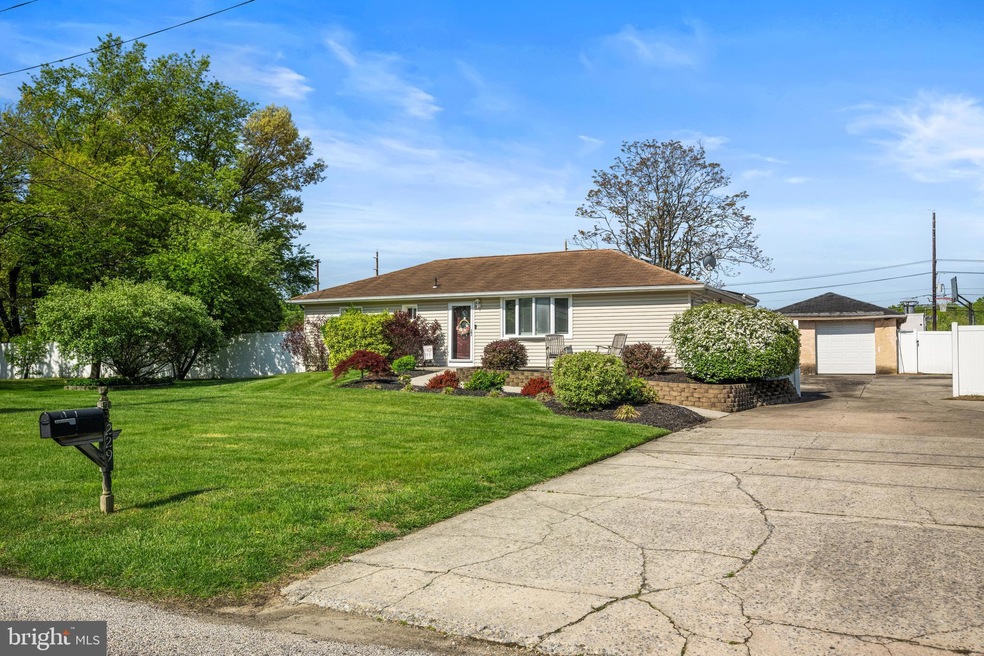 229 Arline Ave, Woodbury, NJ 08096 - photo 1