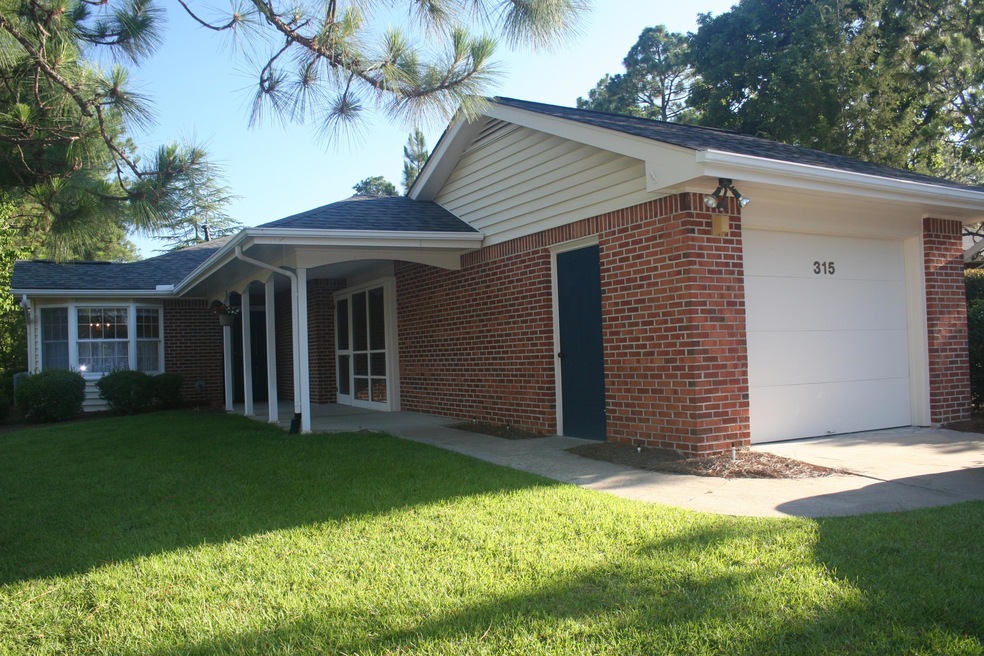 Front view/corner lot