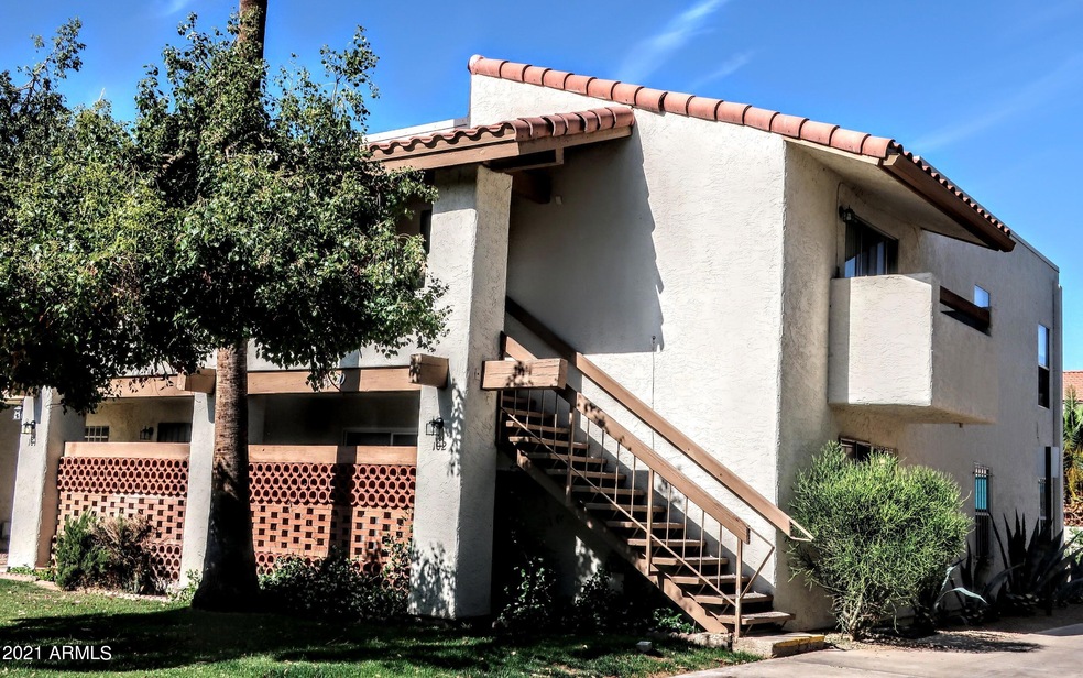 8820 N 8th St unit 102, Phoenix, AZ 85020 - photo 1