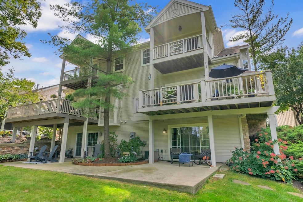 55 Tayside St, Valparaiso, IN 46385 - photo 1