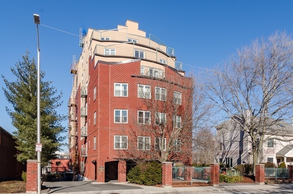 655 Concord Ave unit 505, Cambridge, MA 02138 - photo 1