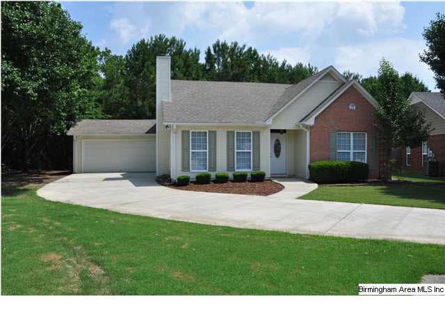 132 Belford Way, offering one level living conveni