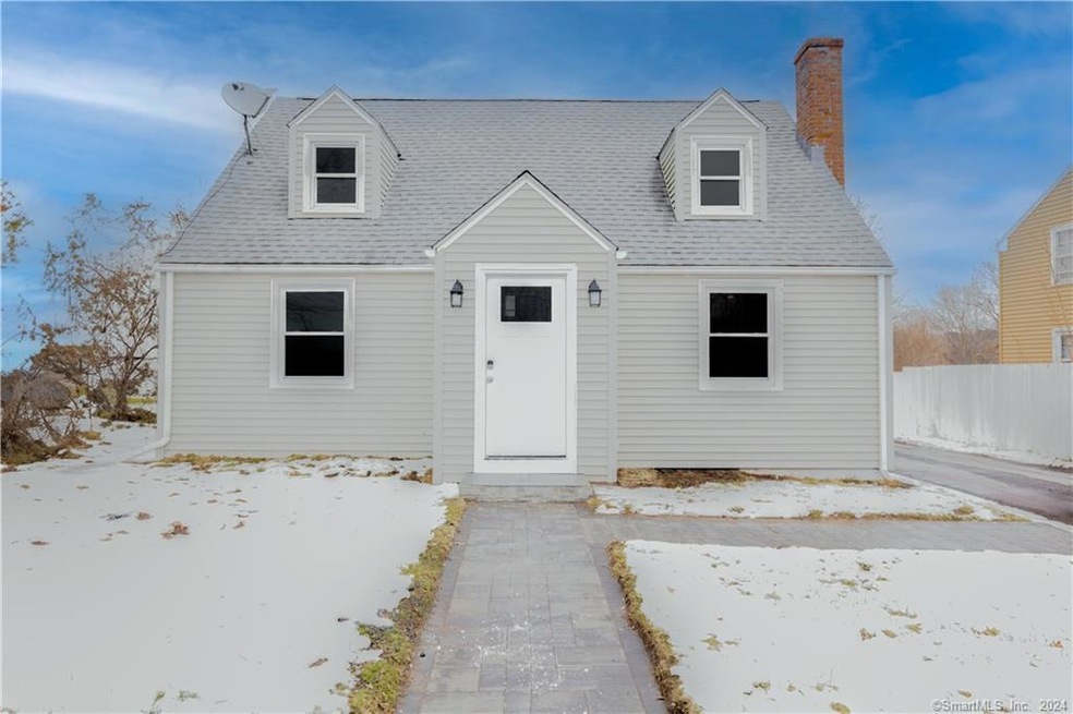 136 Newfield Ave, Hartford, CT 06106 - photo 1