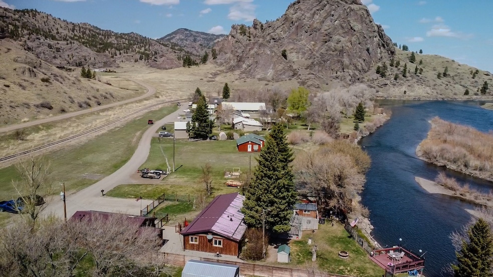 61 Seibold Ln, Cascade, MT 59421 - photo 1