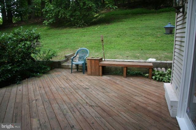 4 Streamside Ln, Lutherville Timonium, MD 21093 - photo 1