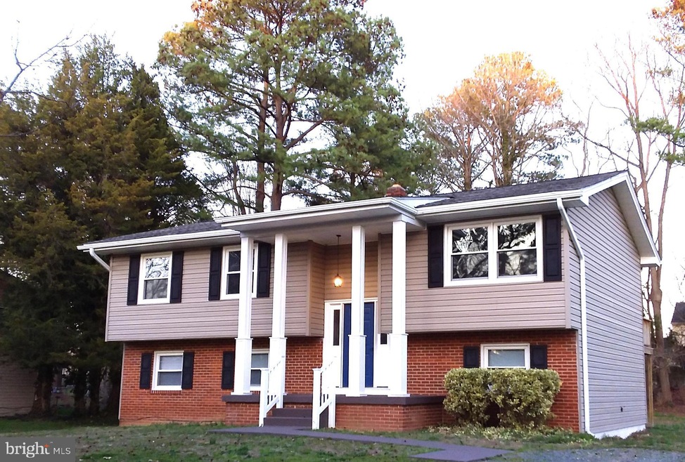 21392 Williams Dr, Lexington Park, MD 20653 - photo 1