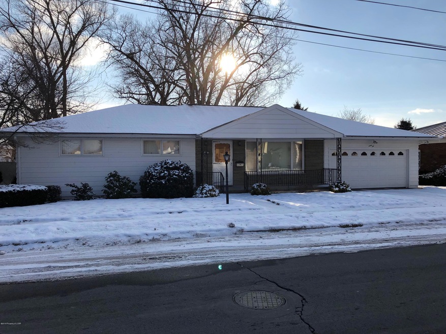 62 Conwell St, Wilkes Barre, PA 18702 - photo 1