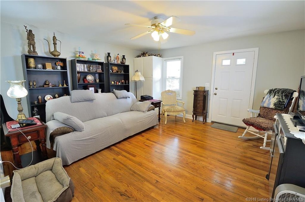 1514 Ekin Ave, New Albany, IN 47150 - photo 1