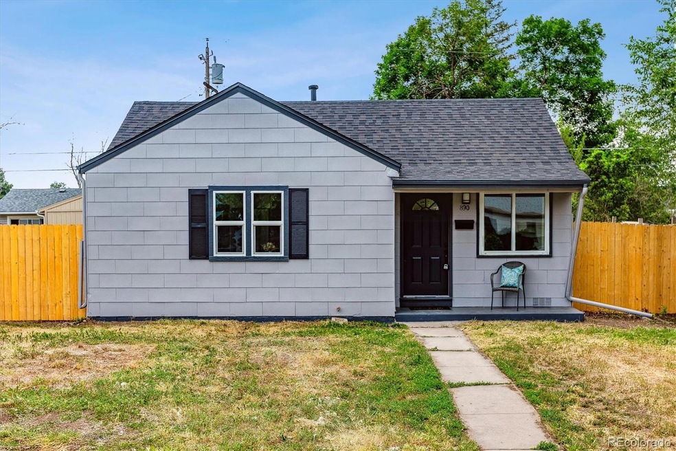 890 Nome St, Aurora, CO 80010 - photo 1