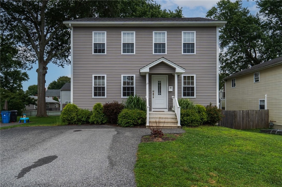 19 Minerva Ave, Cumberland, RI 02864 - photo 1