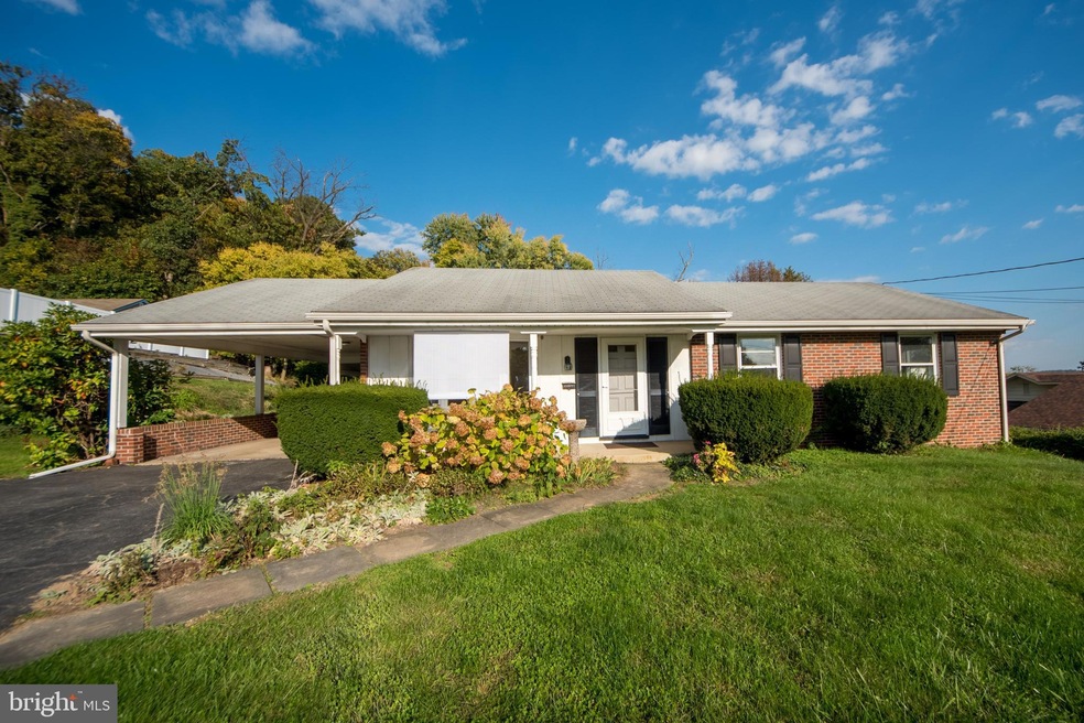 421 Kinderhook Rd, Columbia, PA 17512 - photo 1