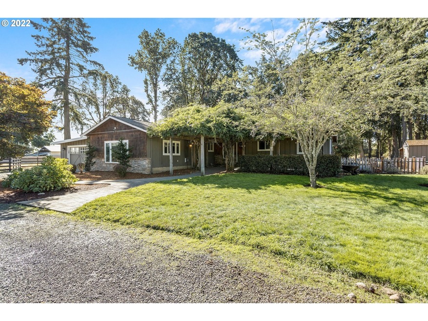 32300 S Ona Way, Molalla, OR 97038 - photo 1