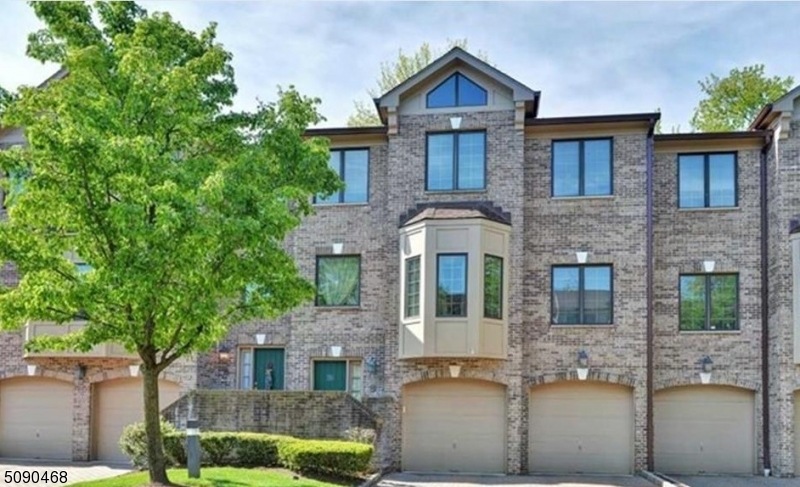 16 Sherbrooke Ct unit C0016, Upper Saddle River, NJ 07458 - photo 1