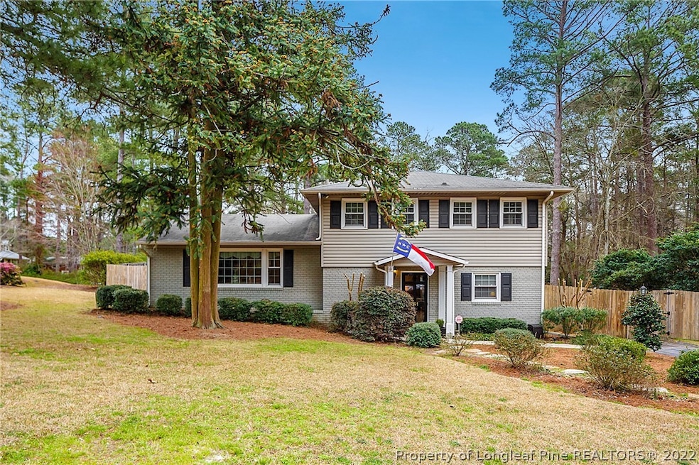 301 Murray Hill Rd, Fayetteville, NC 28303 - photo 1