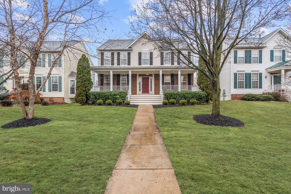 26215 Lands End Dr, Chantilly, VA 20152 - photo 1