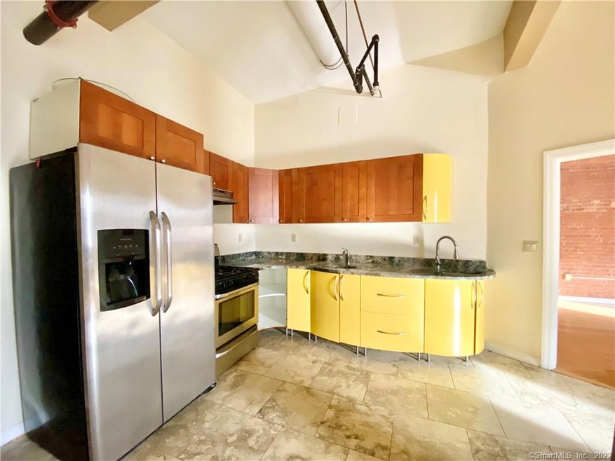 850 Grand Ave unit 201, New Haven, CT 06511 - photo 1