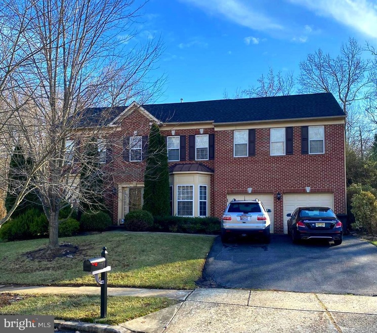 7402 Prospect Hill Ct, Glenn Dale, MD 20769 - photo 1