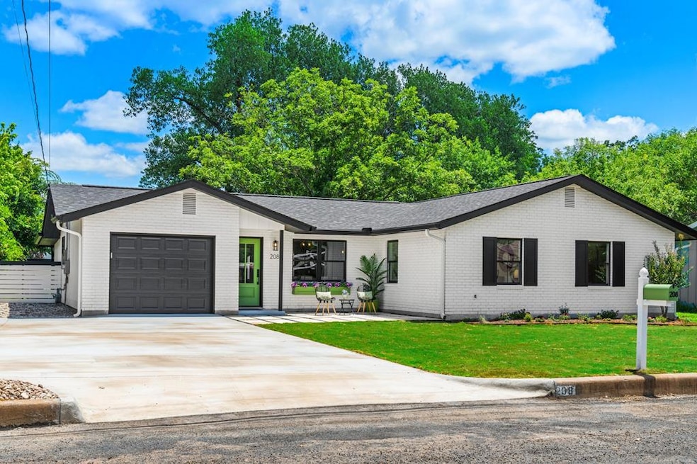 For Rent $2,500/month • Co-Listing Agent