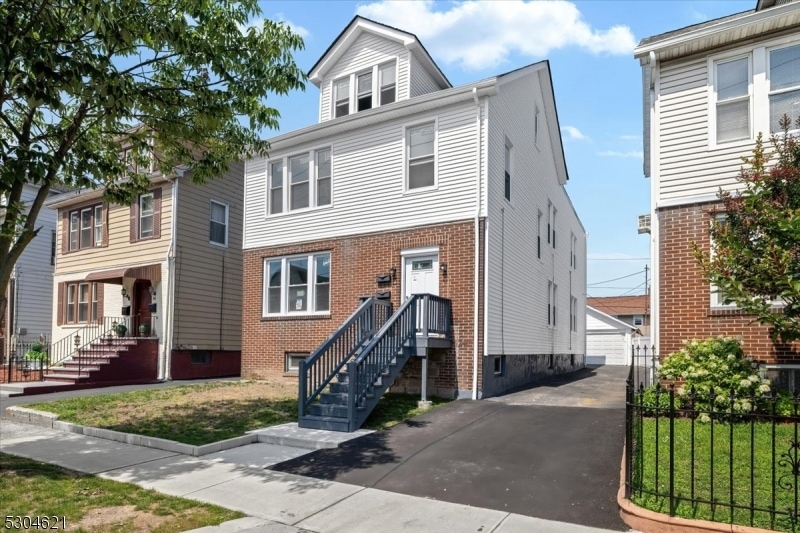 147 N 15th St, Bloomfield, NJ 07003 - photo 1