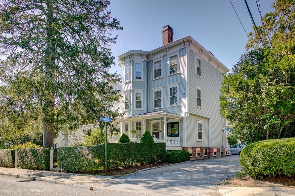 34 Catherine St unit A, Newport, RI 02840 - photo 1