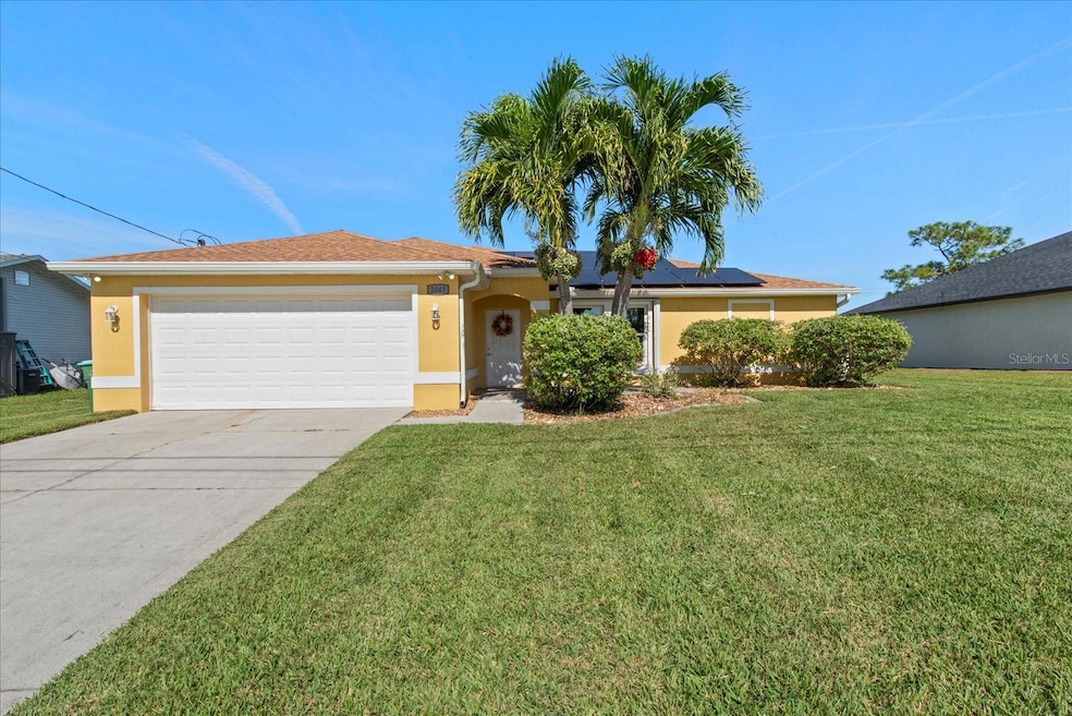 2041 NE 28th St, Cape Coral, FL 33909 - photo 1