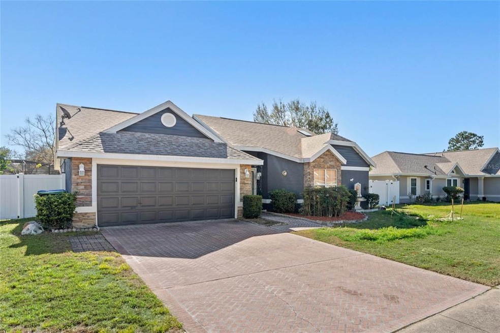 8138 Lesia Cir, Orlando, FL 32835 - photo 1