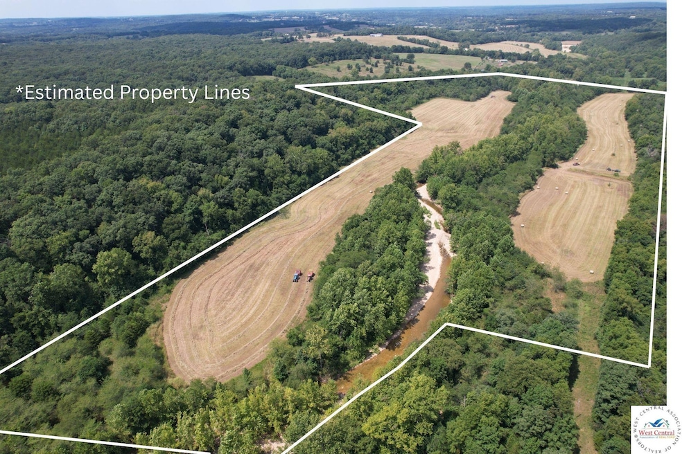 451 Tavern Creek Rd, Iberia, MO 65486 - photo 1