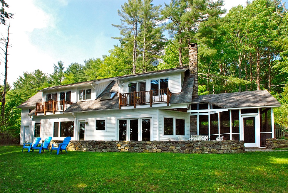 WATERFRONT ELEVATION