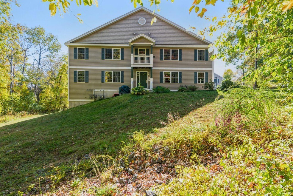 11 Meadow View Dr unit H, Sanford, ME 04073 - photo 1