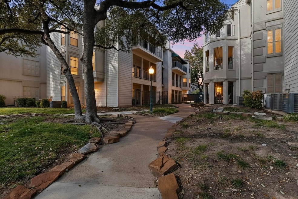 3105 San Jacinto St unit 306, Dallas, TX 75204 - photo 1