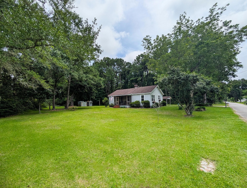 Under Contract $475,000