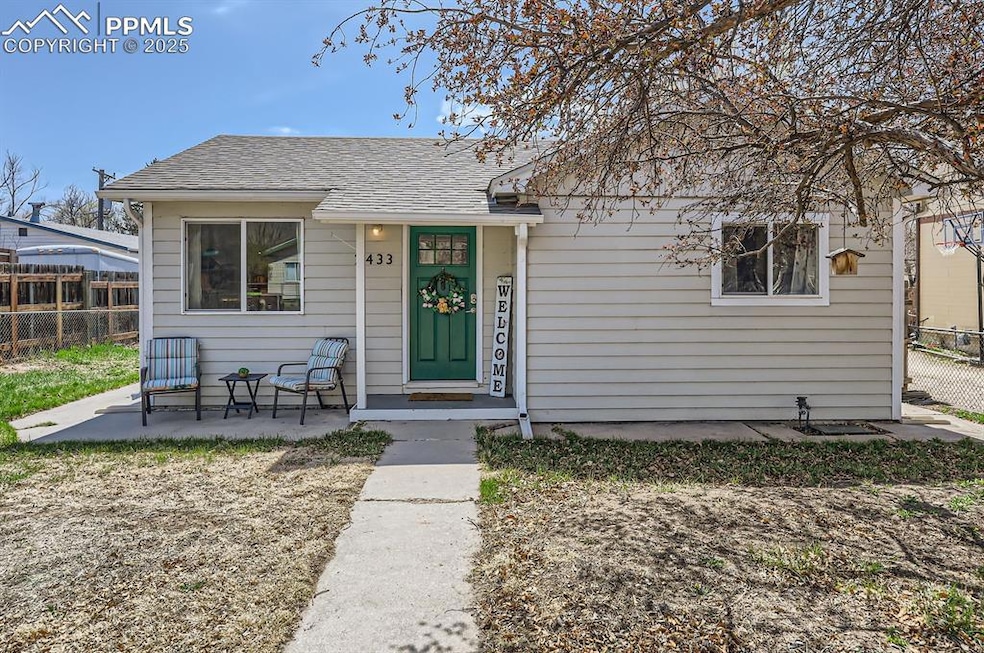 2433 E Monument St, Colorado Springs, CO 80909 - photo 1