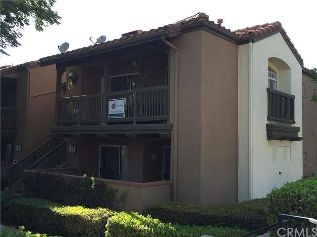 Top Unit with Full Length Covered Deck.