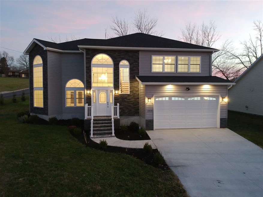 1921 Russell Dr, Harrisonburg, VA 22801 - photo 1