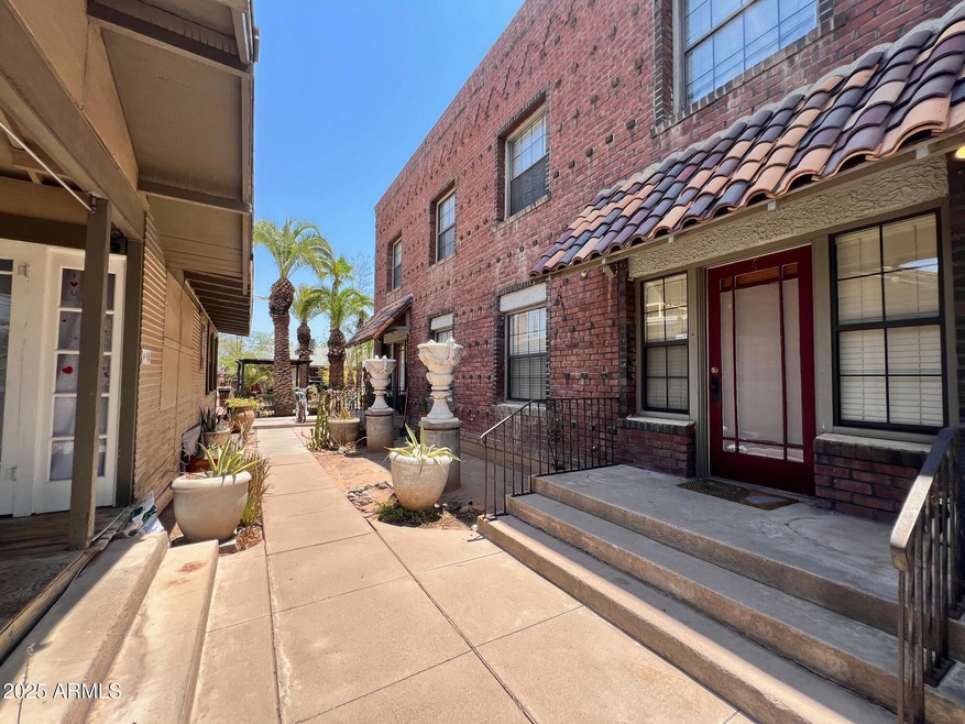 902 E Palm Ln unit 6, Phoenix, AZ 85006 - photo 1