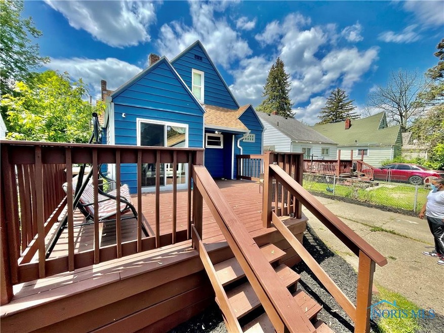 3636 Wallwerth Dr, Toledo, OH 43612 - photo 1