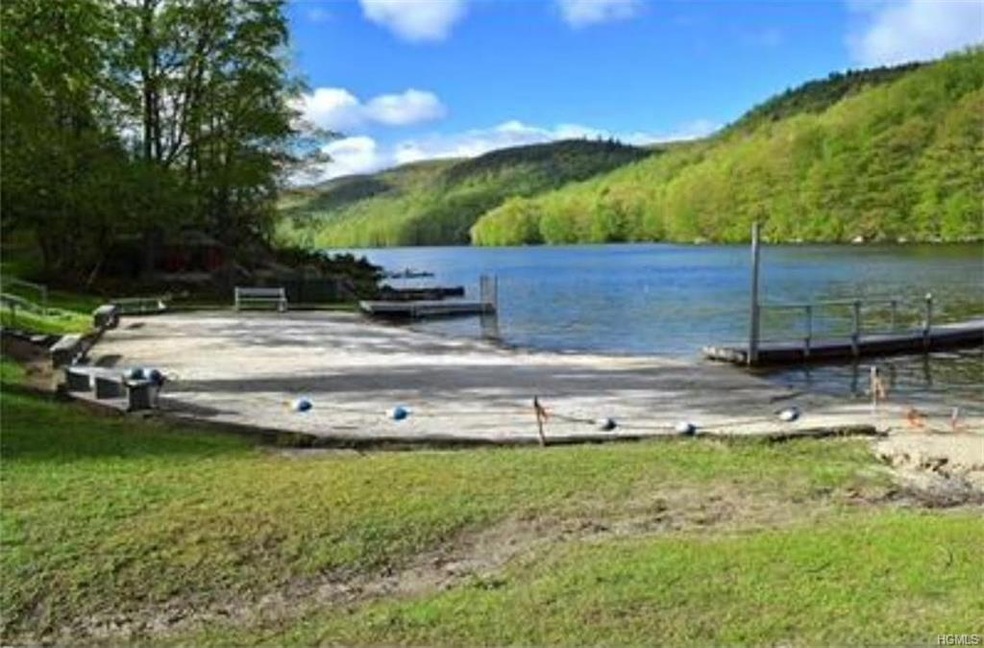 4 Echo Ln N, Sherman, CT 06784 - photo 1