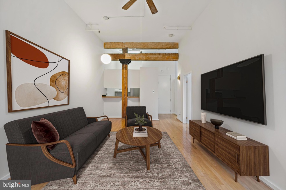 TenTen Race unit PG, Philadelphia, PA 19107 - photo 1