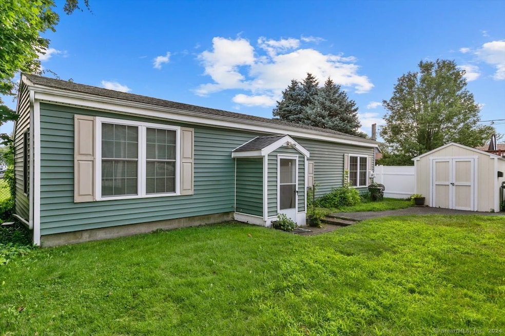 17.5 Clinton St, Milford, CT 06460 - photo 1