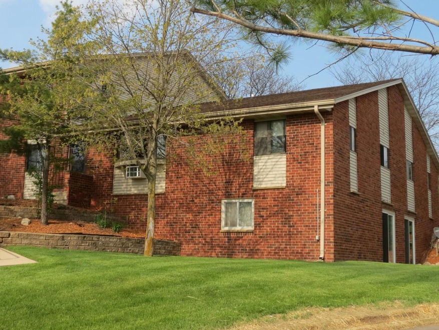 RANCH CONDOMINIUM