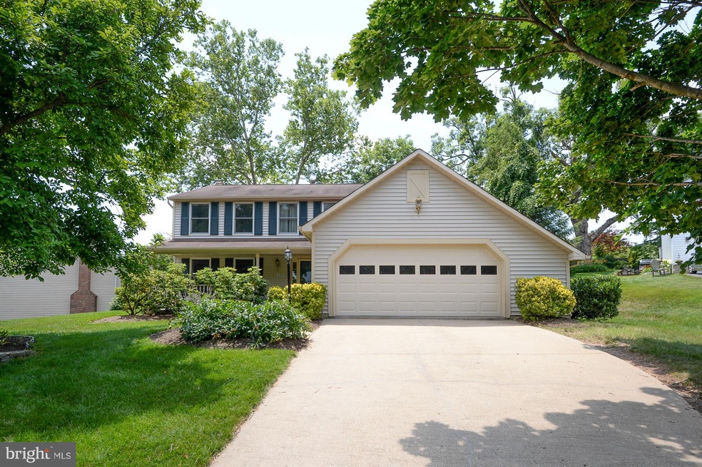 6304 Falling Brook Dr, Burke, VA 22015 - photo 1