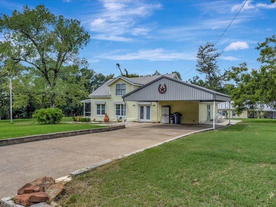 5374 Hwy 103w, Lufkin, TX 75904 - photo 1