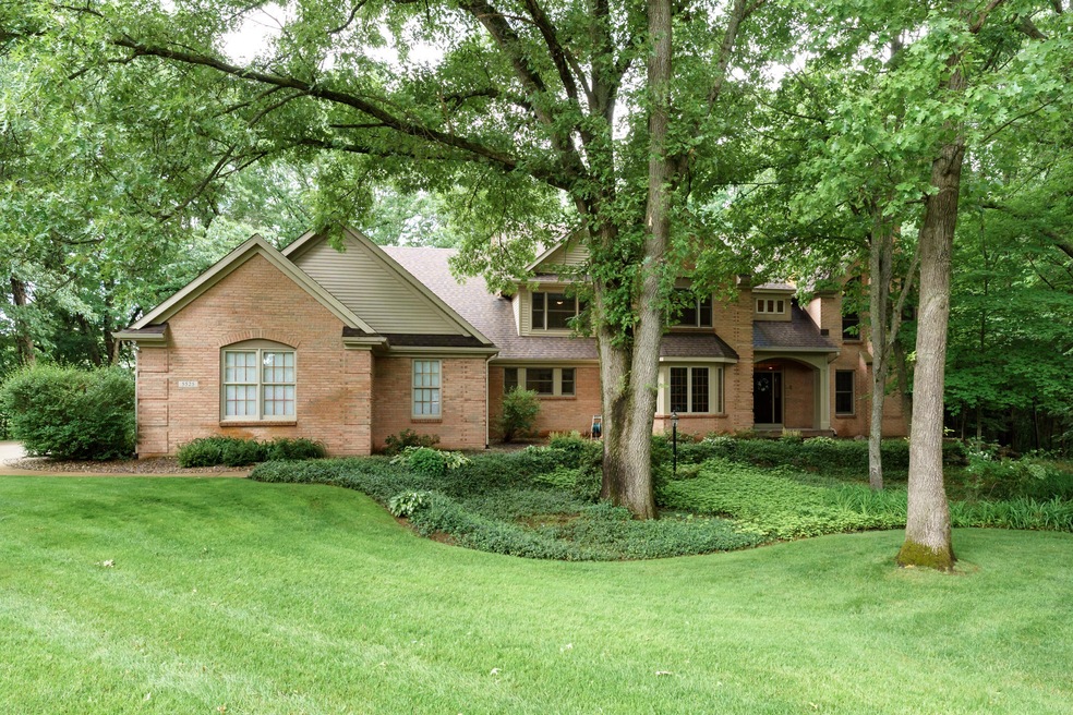 5525 Blue Spruce Ln, Kalamazoo, MI 49009 - photo 1