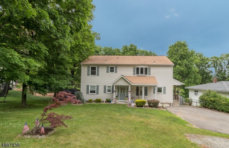 12 Kakeout Rd, Butler, NJ 07405 - photo 1