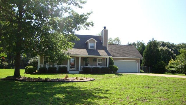 120 Coley Lake Rd, Macon, GA 31216 - photo 1