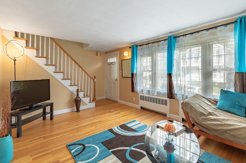 32 Pine St, Arlington, MA 02474 - photo 1