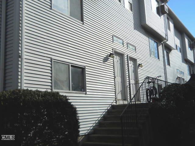7 Piave St unit 17, Stamford, CT 06902 - photo 1