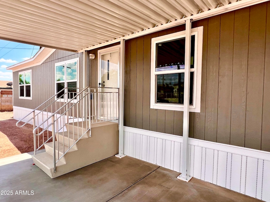 900 S Warner Dr, Apache Junction, AZ 85120 - photo 1