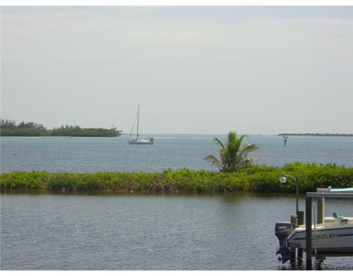 Waterfront/Dock/Pier.